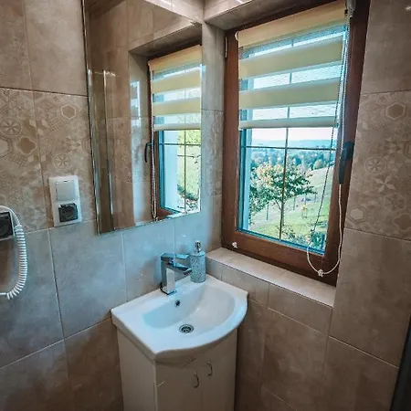 Hébergement de vacances W Korycie -apartament 5-7 Osobowy, 2 Osobowy *